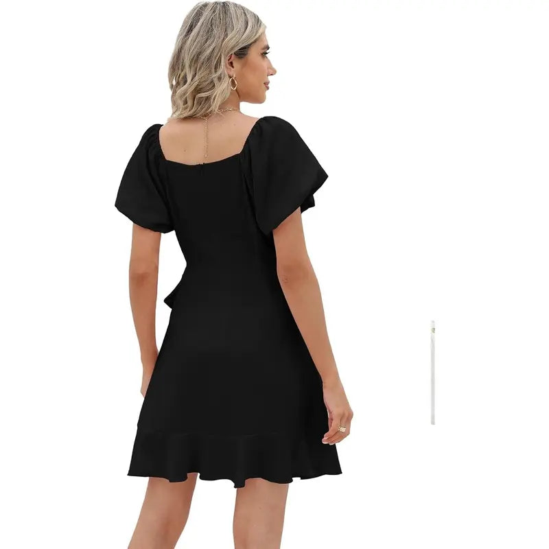 A timeless square neck dress designed to keep you comfortable, confident, and effortlessly stylish all summer long.